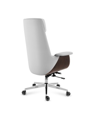 Mark Adler Boss 8.2 office chair