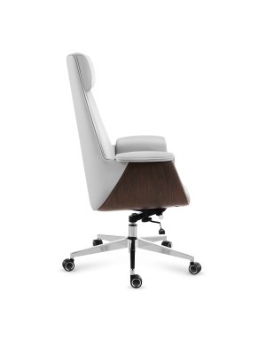 Mark Adler Boss 8.2 office chair