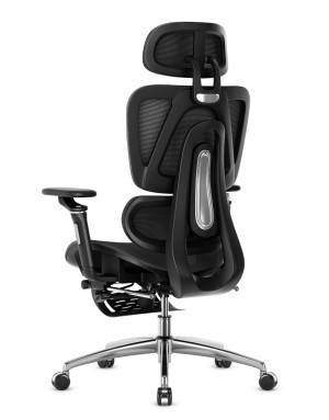 Mark Adler Expert 7.9 Black ergonomic chair
