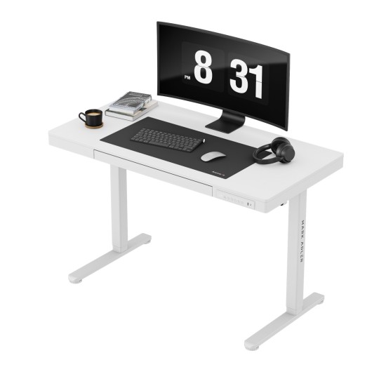 Mark Adler Leader 8.2 White electric desk