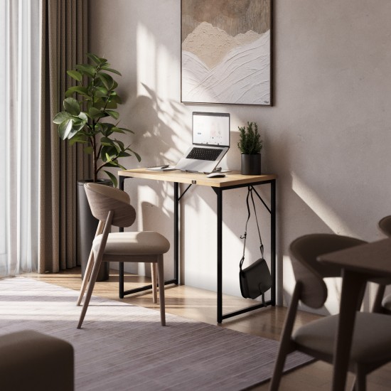 Mark Adler Leader 1.3 Desk